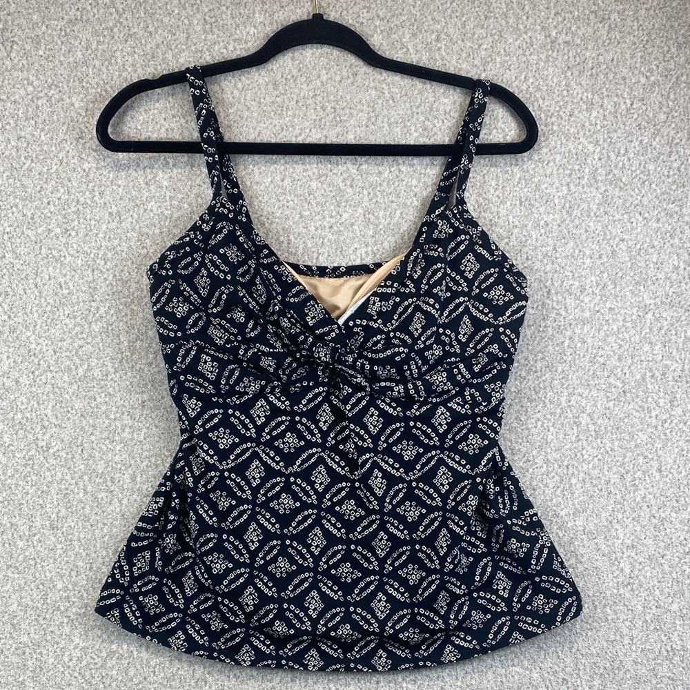Land’s End swim top tankini size 12 travel beach summer geometric black